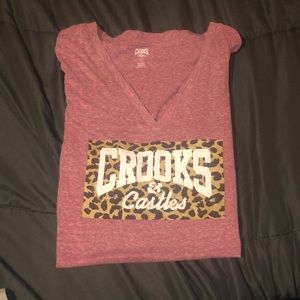 Crooks & castles tee